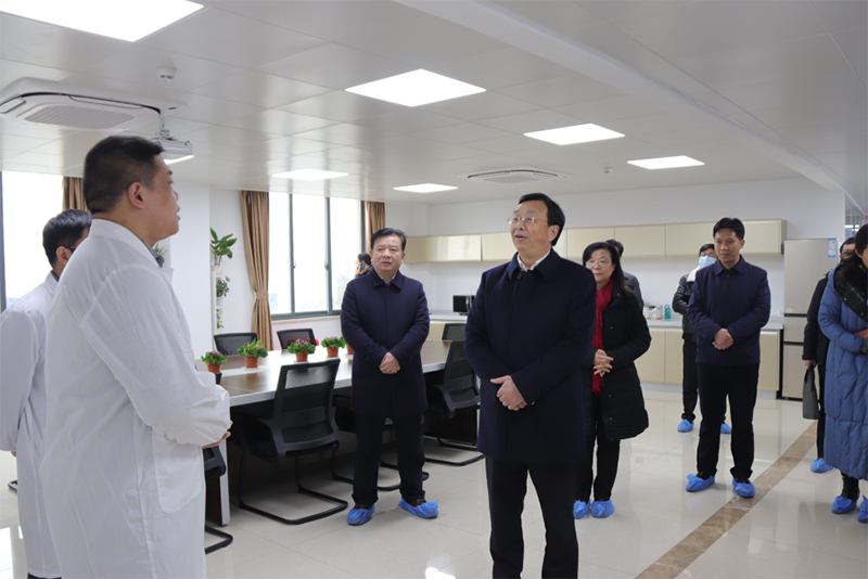 推女郎松果三点尽露视频
