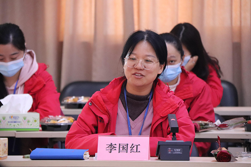 推女郎松果三点尽露视频