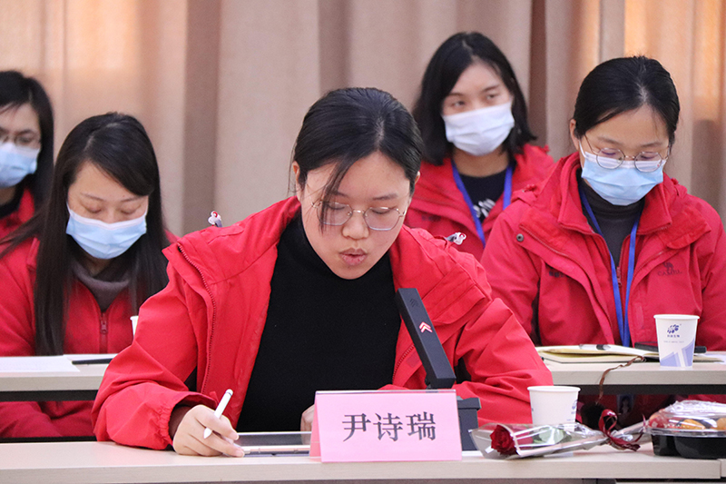 推女郎松果三点尽露视频