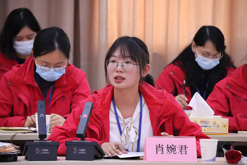 推女郎松果三点尽露视频
