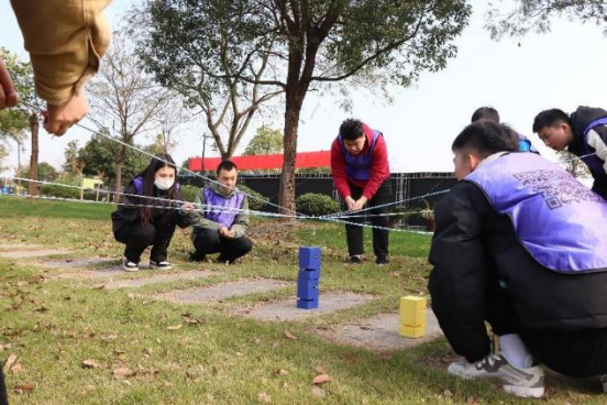 推女郎松果三点尽露视频