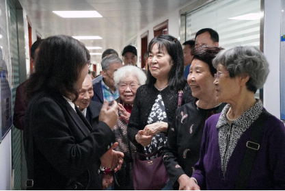 推女郎松果三点尽露视频