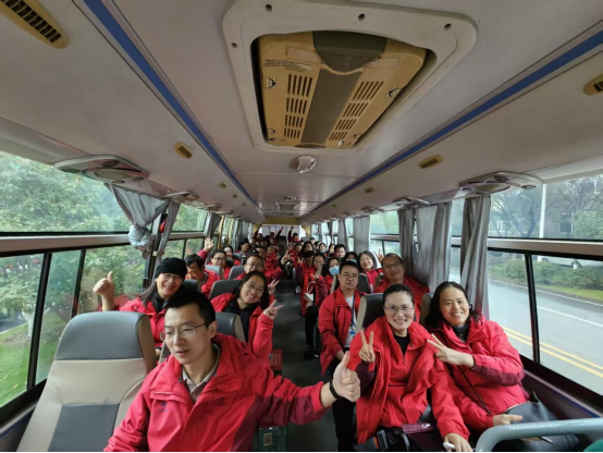 推女郎松果三点尽露视频