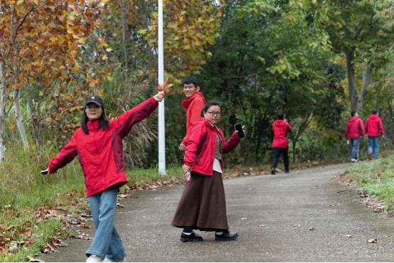 推女郎松果三点尽露视频